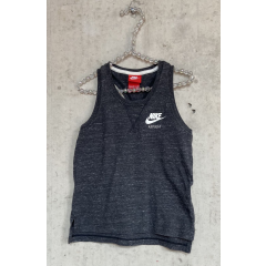 NIKE Trainingstop Gr. 6 - 8 Jahre