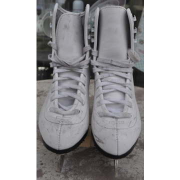 Schlittschuh "no name" Gr. 32
