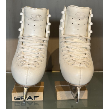 EDEA Chorus 220 B = Gr. 33