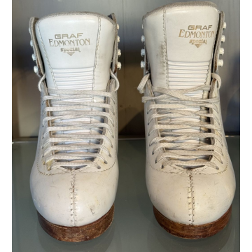 Graf Edmonton 4 1/2 M = 37 1/3