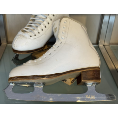 Graf Prestige 3 1/2 M  = Gr. 35 1/3