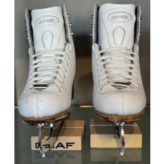 Riedell Stride 1 1/2 J med = Gr. 33