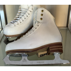 Jackson Elle 1 C = Gr. 30 1/2