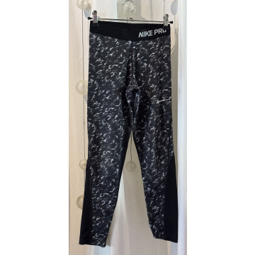 Nike Pro Trainingshose Gr. 12 - 14 Jahre